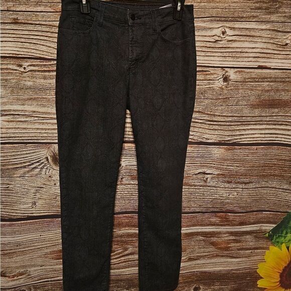 NYDJ black muted snake skin design Women's 4 Pre-owned - Picture 2 of 8